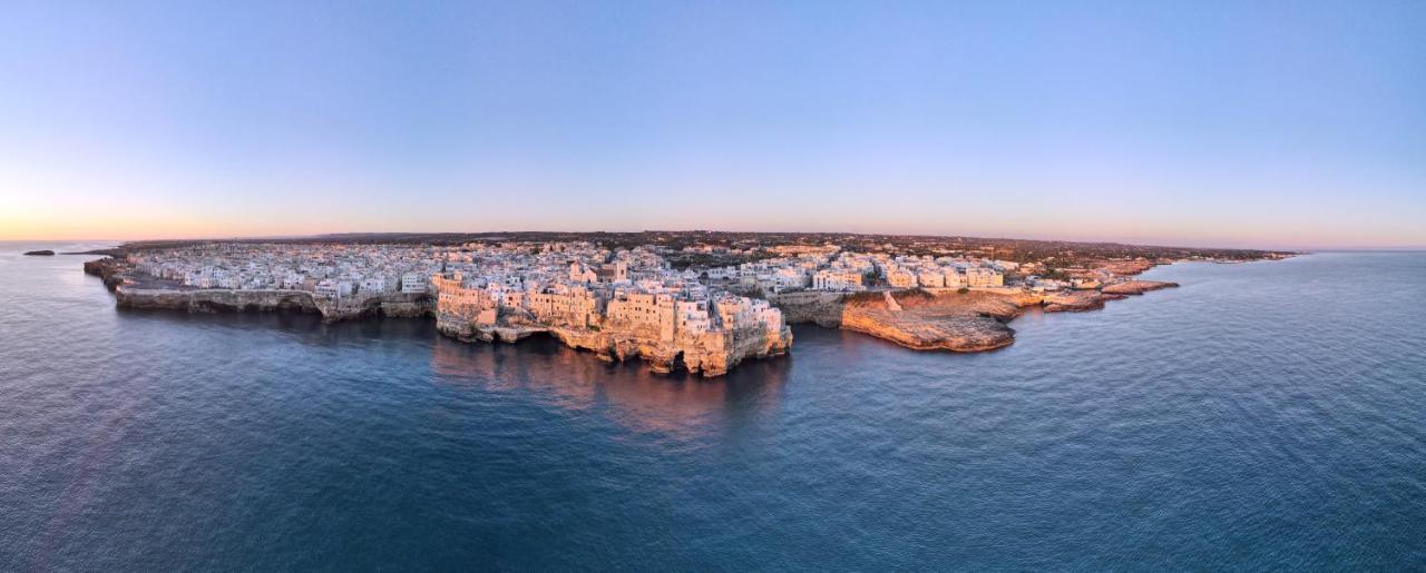 Villa Lo Scrigno Del Mare Polignano a Mare Exterior foto